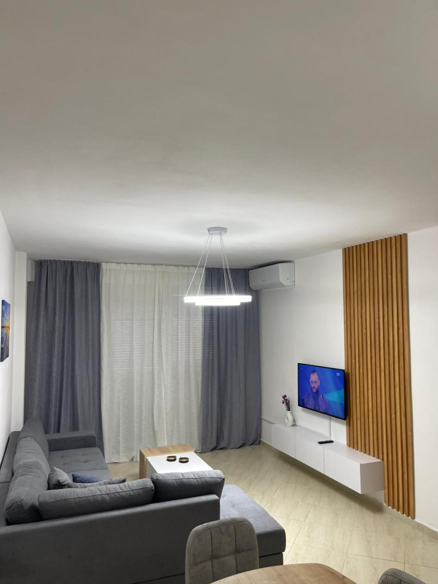 Apartment Relaxing And Spacious Sarandë